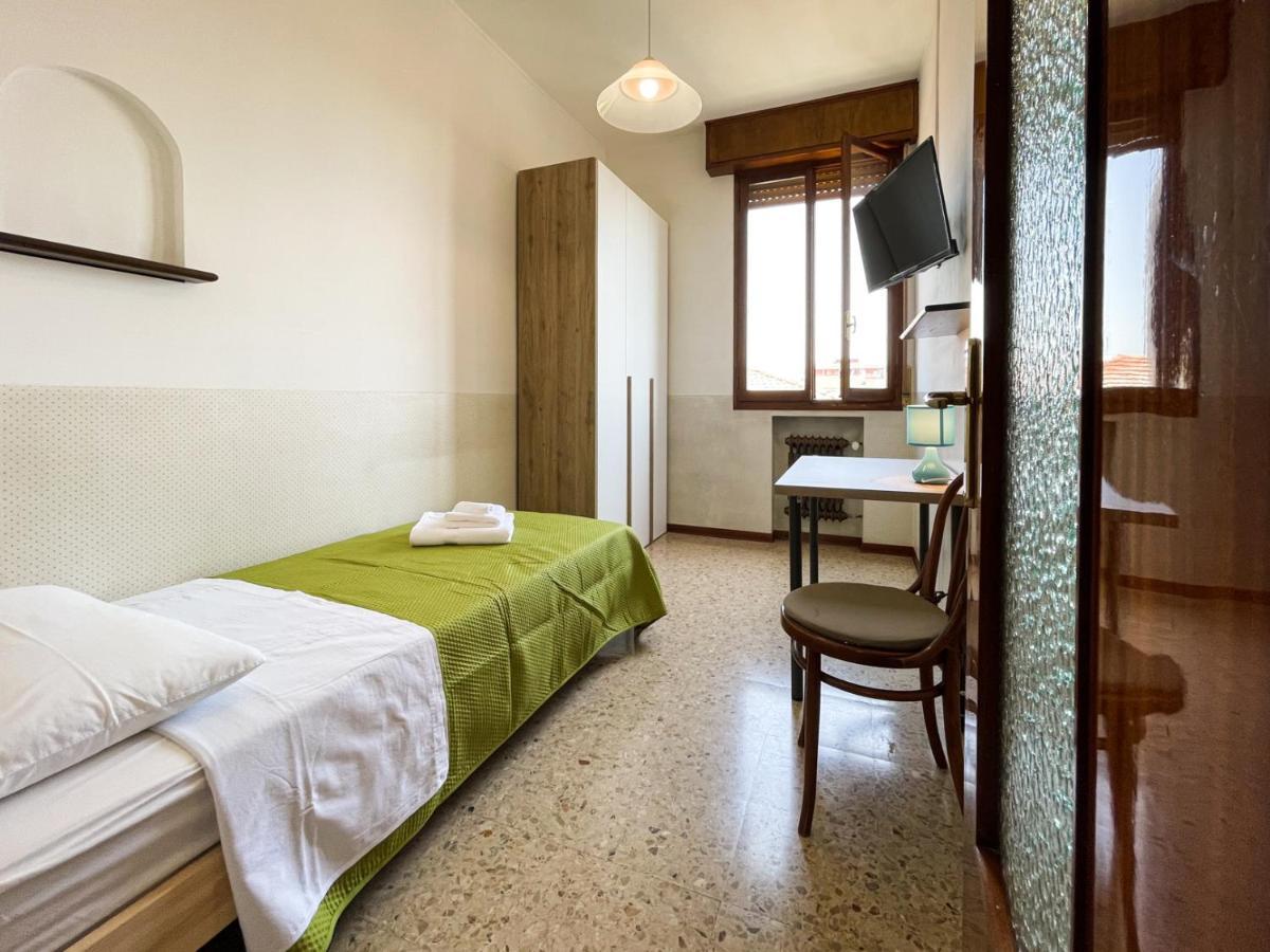 Casa Gramsci - Affitti Brevi Italia Otel Modena Dış mekan fotoğraf
