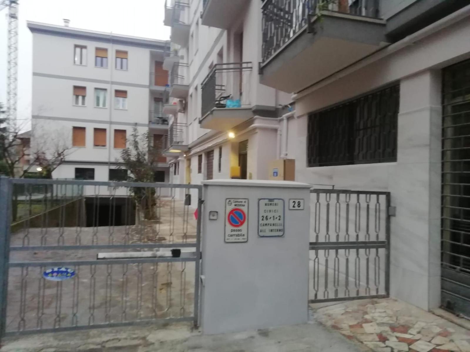 Casa Gramsci - Affitti Brevi Italia Otel Modena Dış mekan fotoğraf